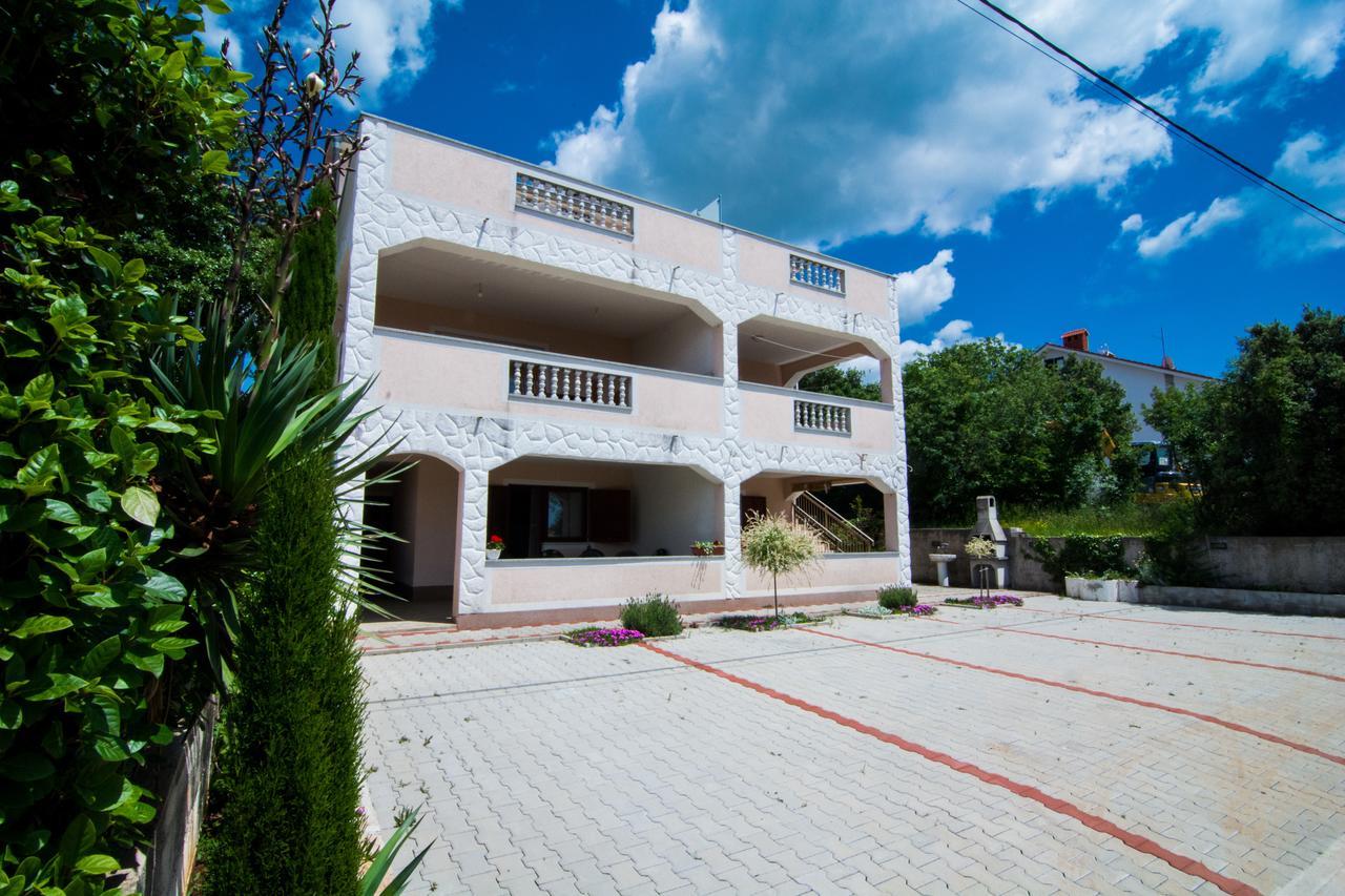Apartments Ruzica Pinezici  Exterior photo